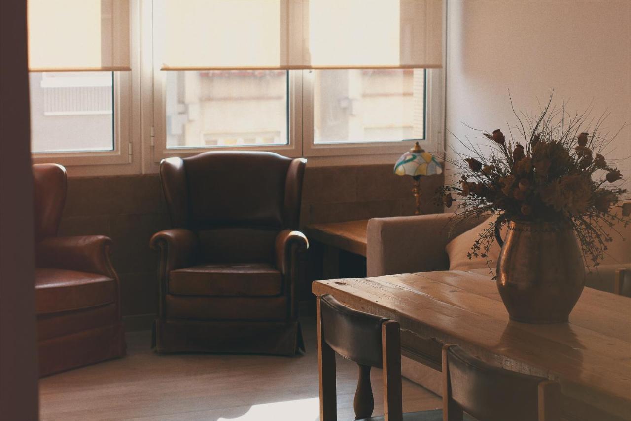Turistic Girona - Piso De 1, 2 O 3 Habitaciones エクステリア 写真