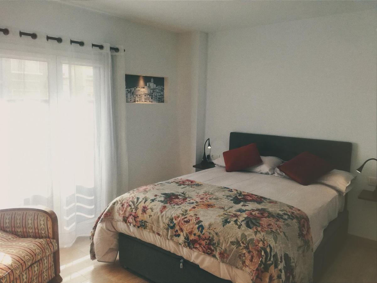 Turistic Girona - Piso De 1, 2 O 3 Habitaciones エクステリア 写真